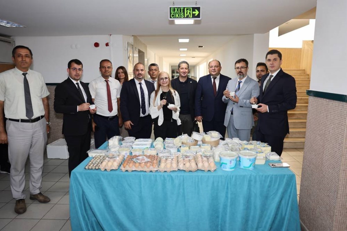 Rektör Prof. Dr. Beriş Tercih Sürecindeki Öğrencilere Çukurova Üniversitesini Tanıttı