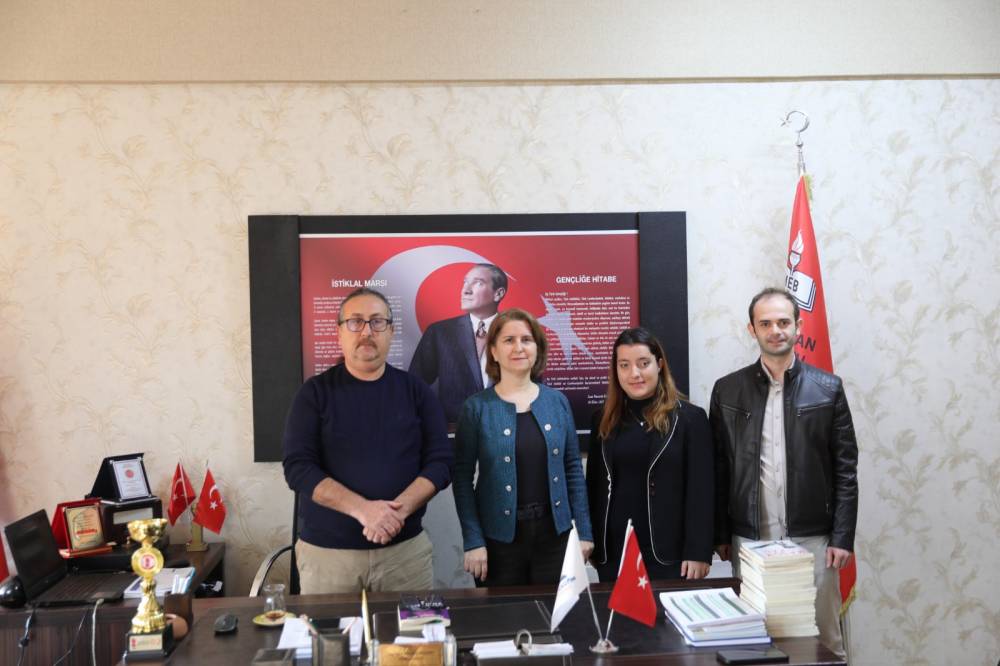  Bibliyoterapi Yöntemi Deprem Bölgesindeki Çocuklara Umut Oluyor 